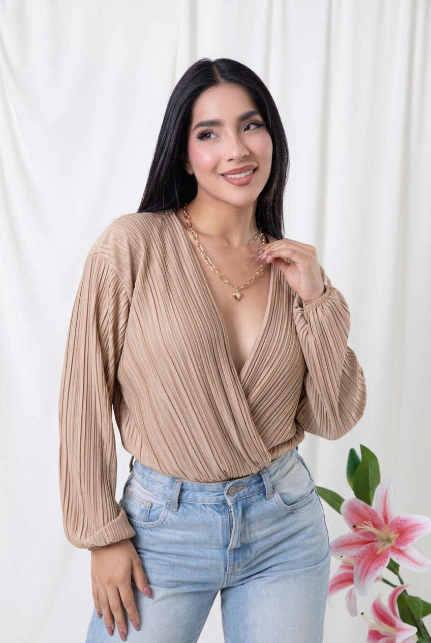#Color_Beige