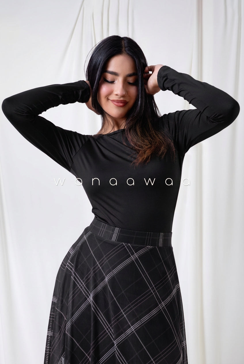 #Color_Negro