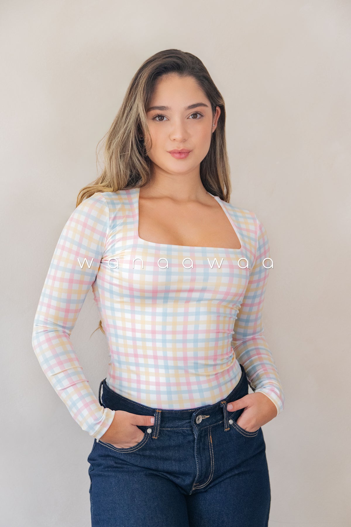 #Color_Multicolor
