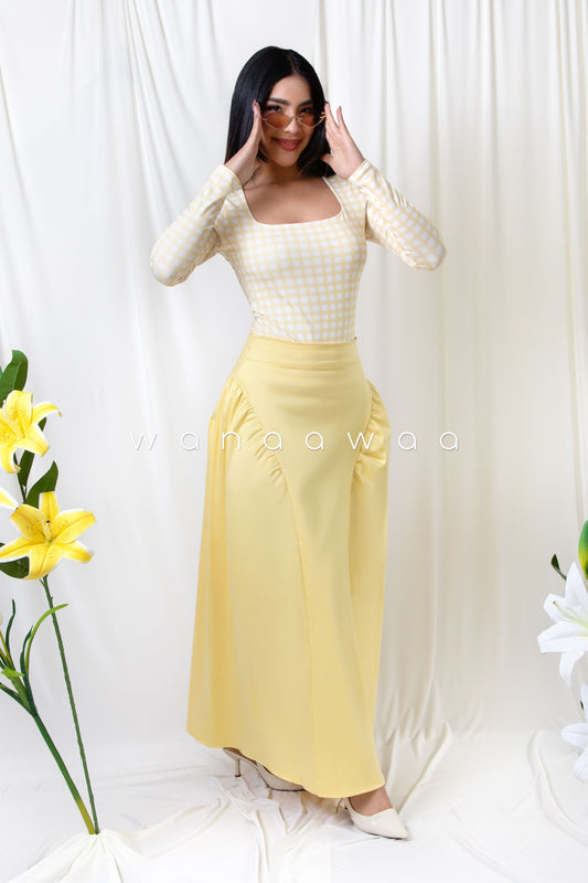 #Color_Amarillo
