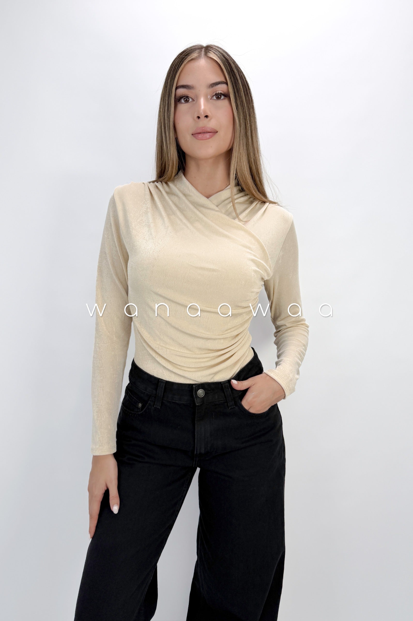 #color_Beige