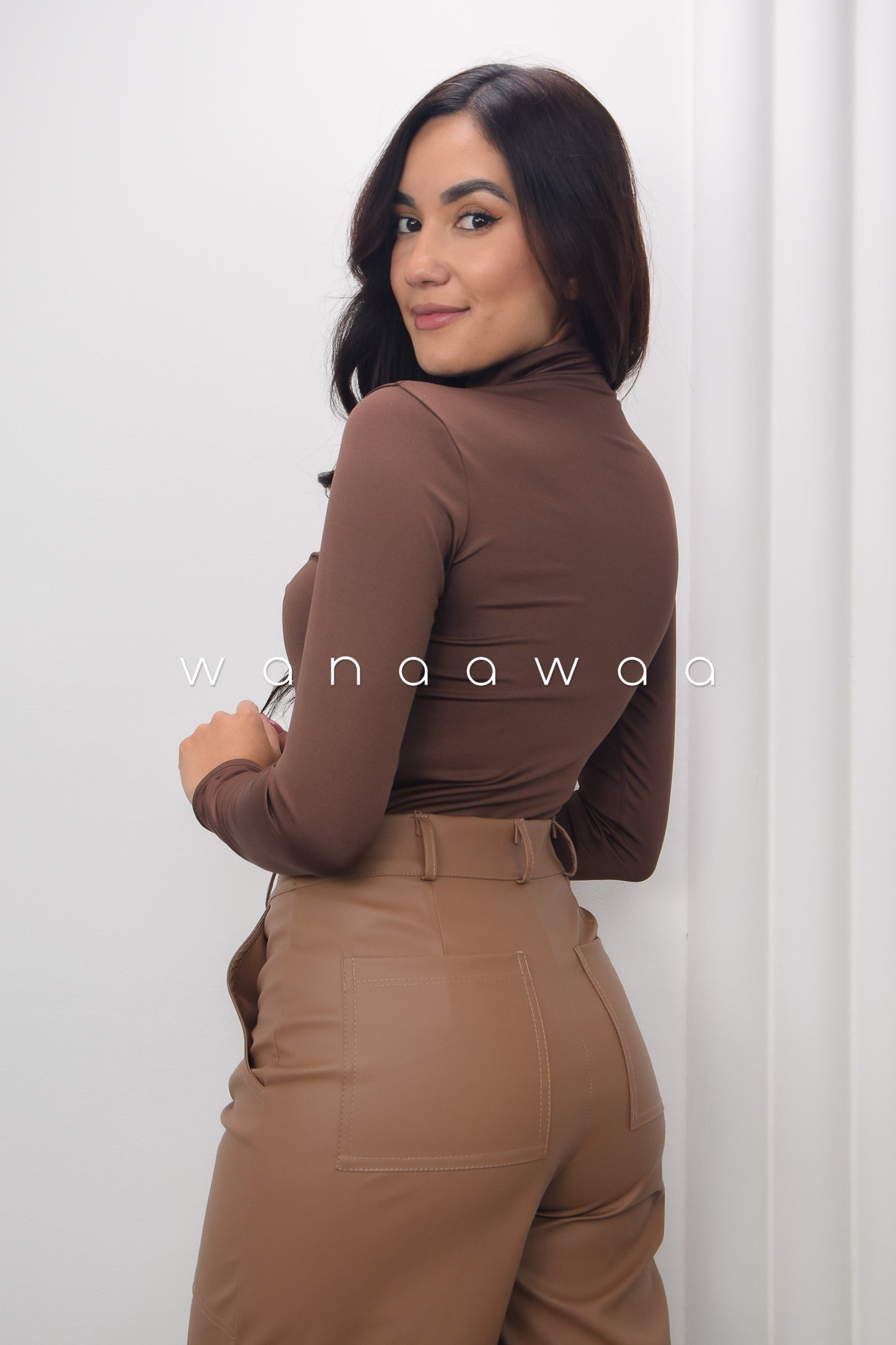 PANTALÓN LOLA CUERINA