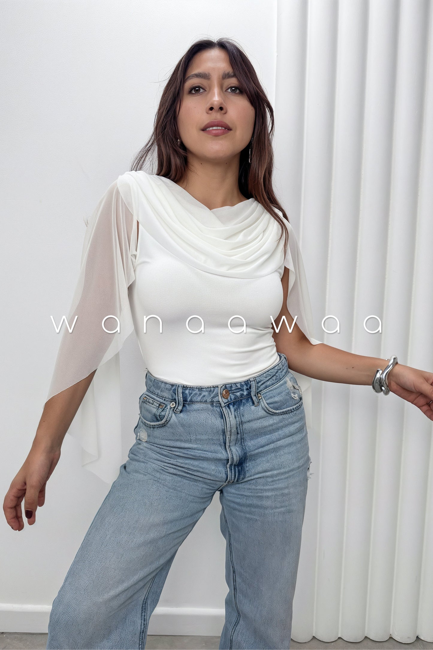 BODY ADELA